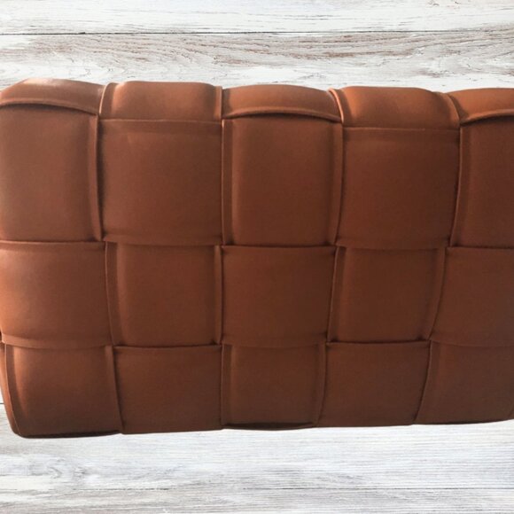 Woven Crossbody Bag  Vegan Leather - Picture 4 of 6